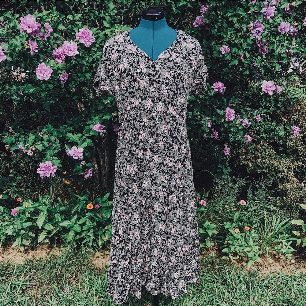 Vintage 90’s floral dress